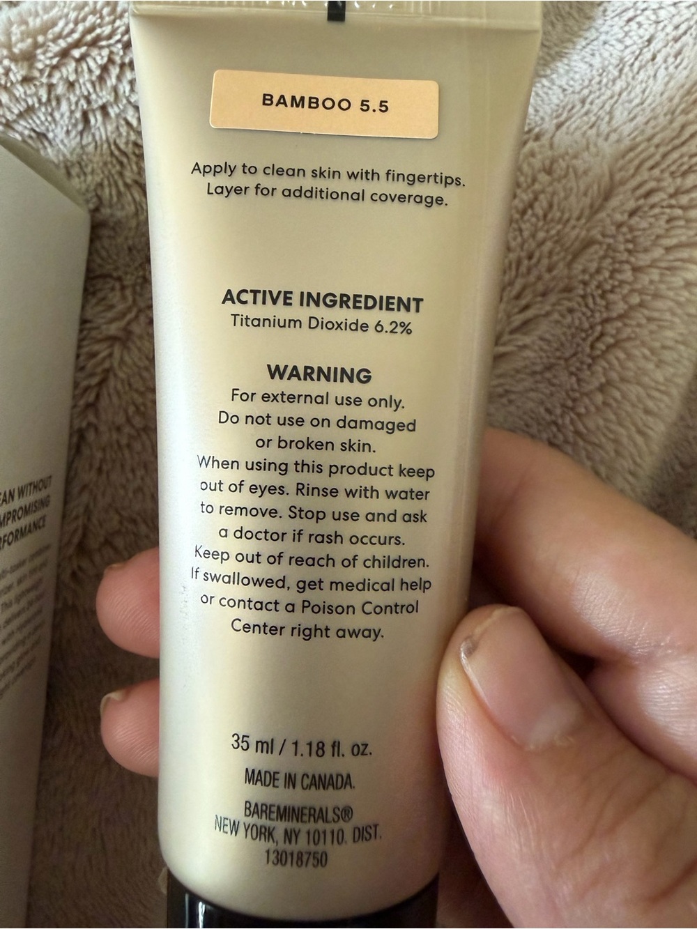 bareMinerals Complexion Rescue SPF 30 Tinted Moisturizer Bamboo 5.5 35ml - Picture 2 of 8